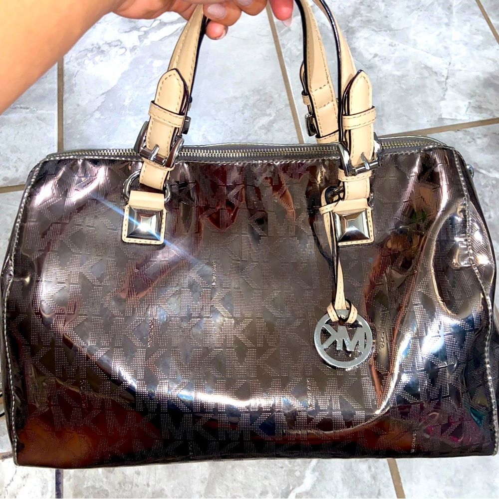 MICHEAL KORS METALLIC PURSE
